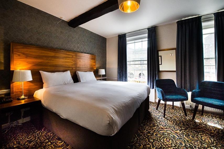 George Hotel Wetherspoon Беудли Экстерьер фото