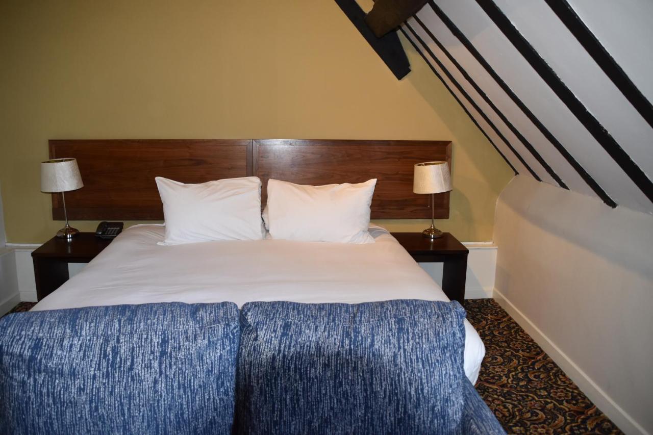 George Hotel Wetherspoon Беудли Экстерьер фото