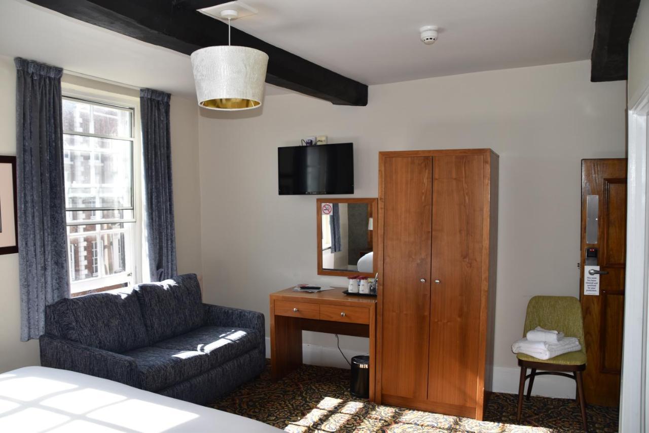 George Hotel Wetherspoon Беудли Экстерьер фото